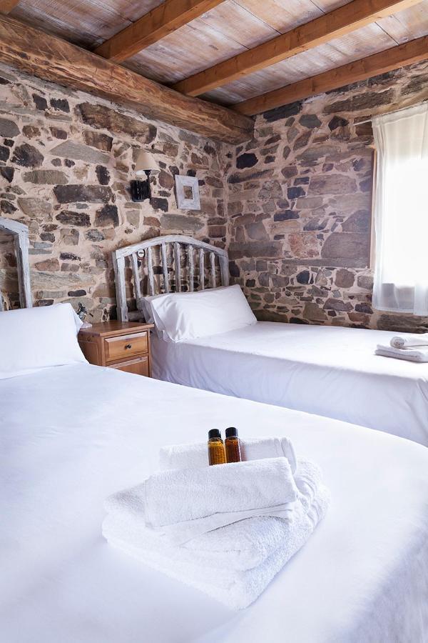 La Rosa Del Agua Bed and Breakfast El Acebo de San Miguel Εξωτερικό φωτογραφία