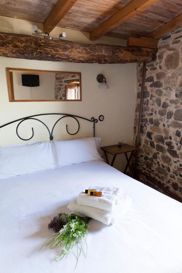 La Rosa Del Agua Bed and Breakfast El Acebo de San Miguel Εξωτερικό φωτογραφία